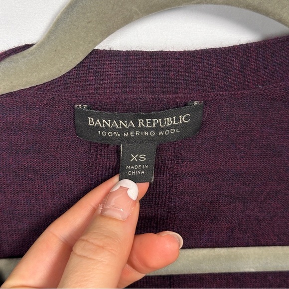 Banana Republic 100% Merino Wool Boyfriend Cardigan – burgundy XS - Picture 5 of 8